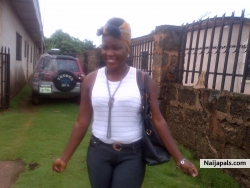 Esther momoh (Estylicious)