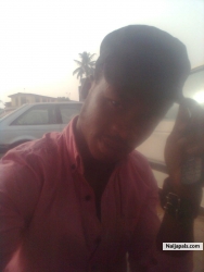 Ellay noni