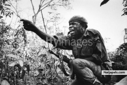 Africa, Nigeria civil war, Biafra, at the front line, young officer ordering an attack.