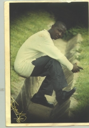 larsson uche (larsson)