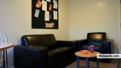 A Deluxe Lounge at an Ashenhurst House