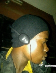 tosin (tosinashanto)
