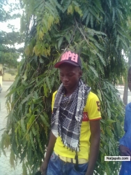emmanuel (boxyboy)