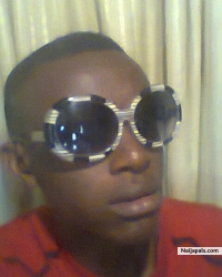 Dat's his sky high pix