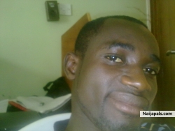 Ebun Akinwoleola (delvinmayan)