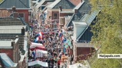 Verjaardig intocht van NO.1
