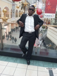 Uche Ezeh (uchelyn1)