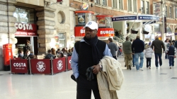 Yomi Olunlade  (oluyommex)