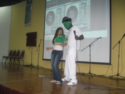 mimming yahooze in a show