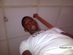 Ariyo Huzzaen kenny (olaxkennyt)