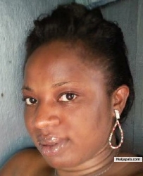 African beauty and jst simple.