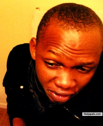 desmond (ahaoma1)