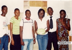 IZ MY ELDER SIS`S BIRTHDAY