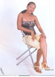 LARA AKINDELE