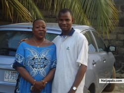 muyi with mama Tola oladokun