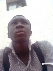 Ayeomoni tosin