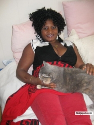 ME N MINA MY CAT