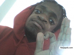 B'ZUP SON!!(DIS WAS LIKE LAS YEAR PICTURA B4 MI DREADS LOL)