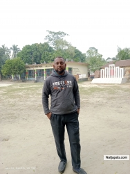 Md Firoz Mahmud is at Bishnopur Norail