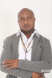 moses shodamola (dblend84)