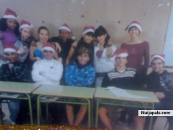 i and my frnds wishin a merry christmas
