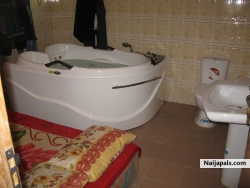 MA BATHROOM
