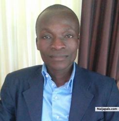 TUNDE RAPHAEL
