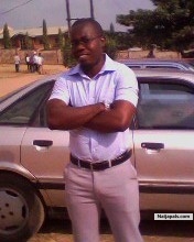 Eke Stanley (staan)