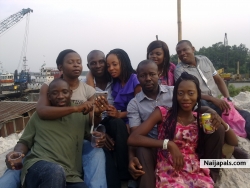 Xmas grove pix with friends at sand field