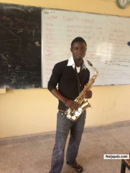 abayomi alonge