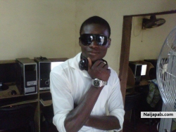 akindehinakinbo (douglass100)
