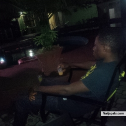 Yomi Oyesanda (yomi16bills)
