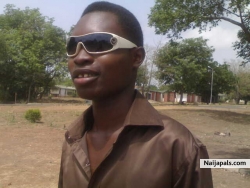 oyelade omotayo (teebaxy)