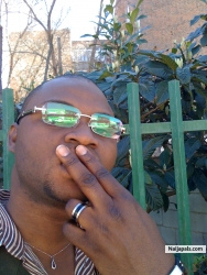 A KISS 