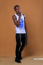 It's ur boy clemwise. Shout-out to Aling Music. Once again Happy New year. Don't forget to download http://www.naijapals.com/music/Only_one_Clemwise-89666