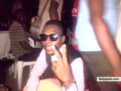 am up coming artist aka(chizeal brown)