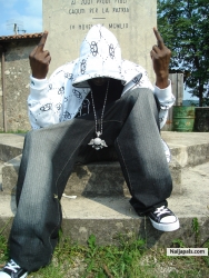 fuck da polish ha ha ha. ya can't c me,, but feel me.