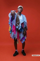 Pal handkerchief trader.