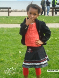 kiss kiss kisss