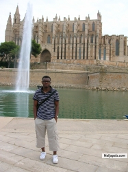 Ade Odumade (afrobcn)