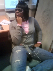 grey pink