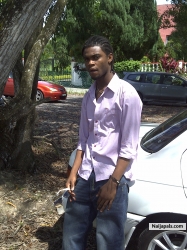 christopher (chris_shakur)