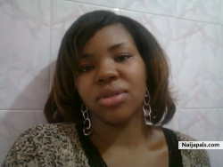 flaunting d natural hair