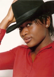 Uzoma Nzekwe 