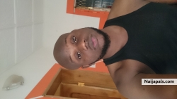 Toyosi Osas (Huglyface)