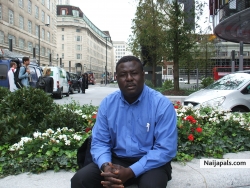 this man here in london looking for relationship get in touch call 07536788585