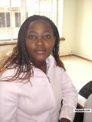 Naomi Michugu 