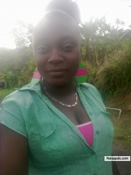 deslyn douglas (DESLYN21)