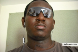 Effiom Ekpo (effizzle)