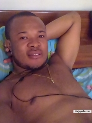 remmymartin chibueze (remmywhite)